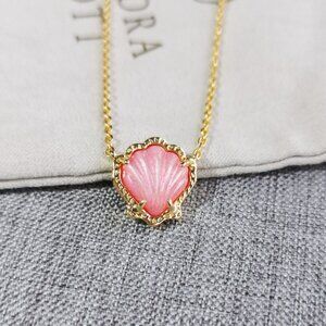 Kendra Scott Brynne Blush Ivory Mother--Pearl Gold Shell Pendant Necklace | NEW